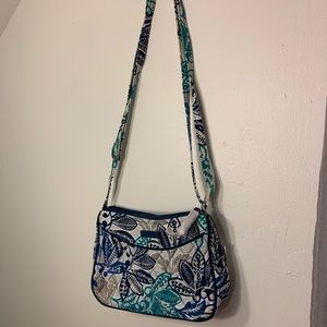 Vera Bradley crossbody purse
